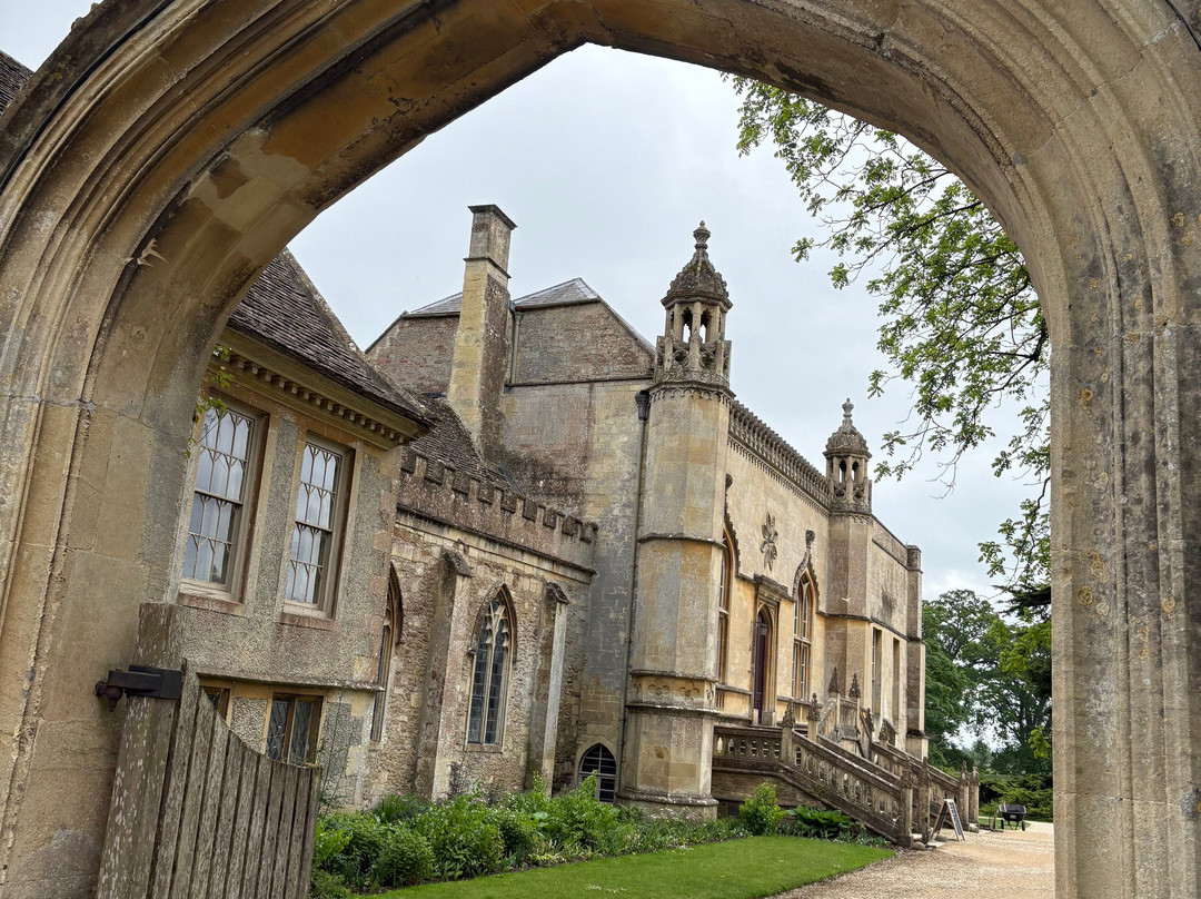 Hidden Cotswold Tours-Milton-under-Wychwood必去景点