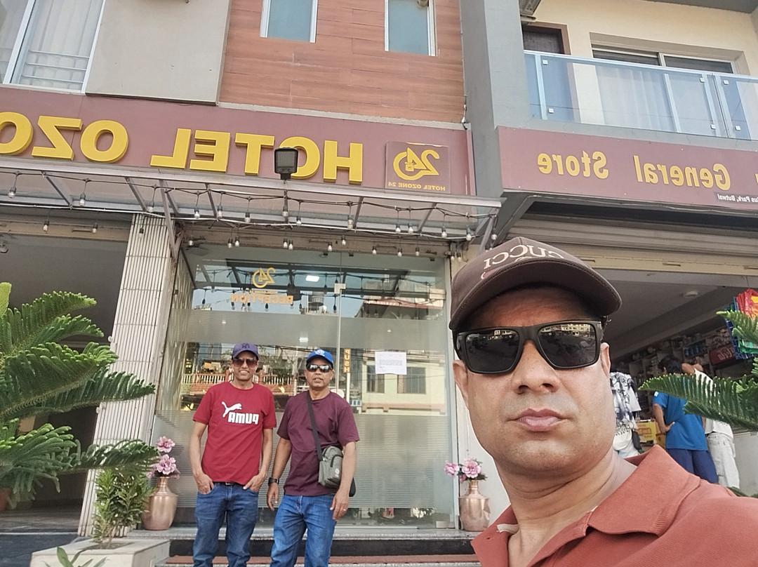 Hotel Ozone 24