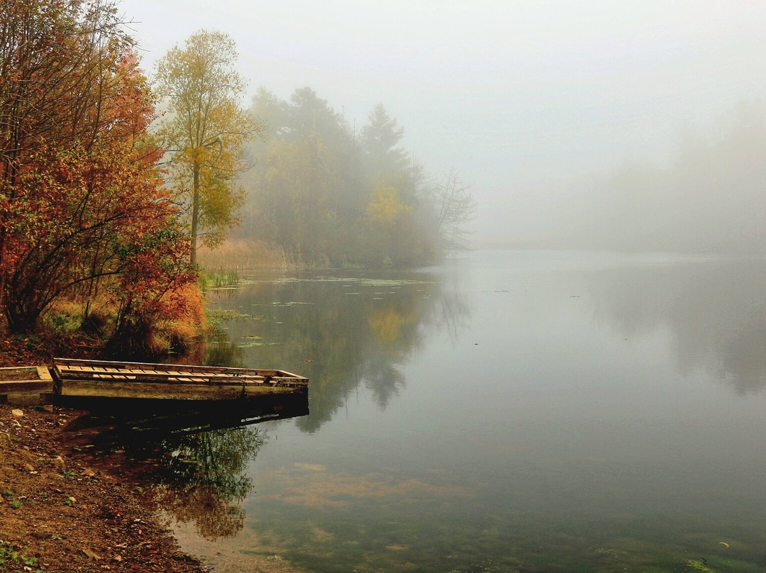 Christie Lake Conservation Area-邓达斯必去景点