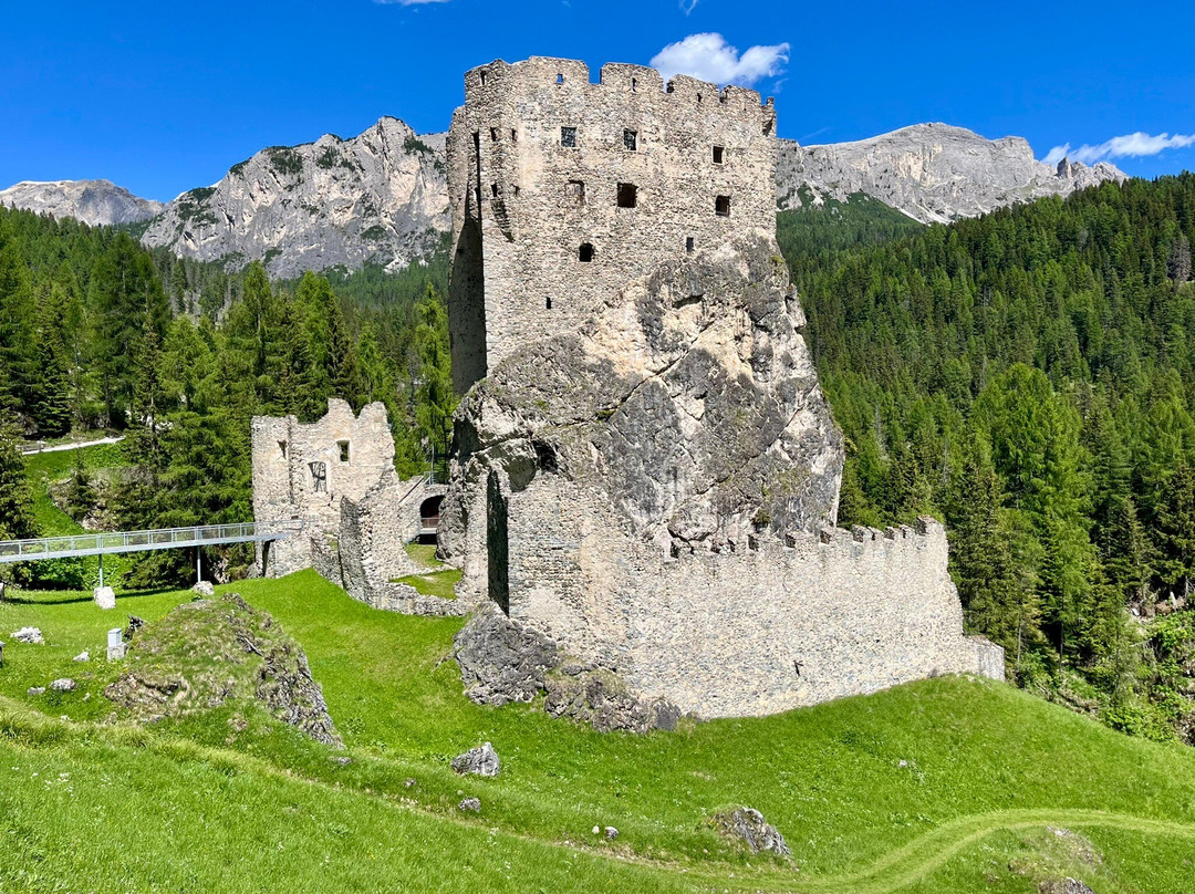 Castello di Andraz-利维纳隆戈德尔科尔迪拉纳必去景点