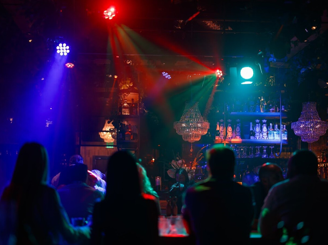 Hookah Lounge Hubble Bubble