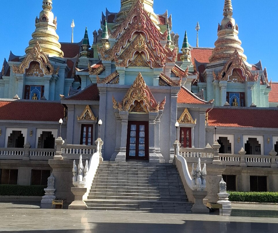 Phra Mahathat Chedi Pakdee Prakas-大邦沙潘必去景点
