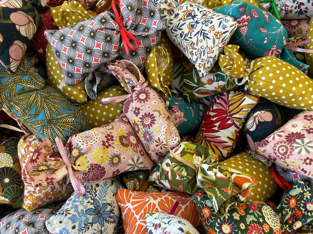 Marché de Lourmarin-Lourmarin必去景点