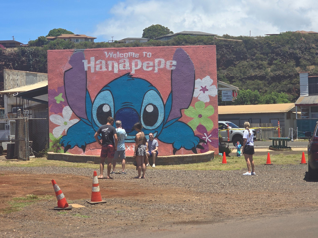 Lilo And Stitch Mural In Hanapepe, Kauai-哈纳佩佩必去景点