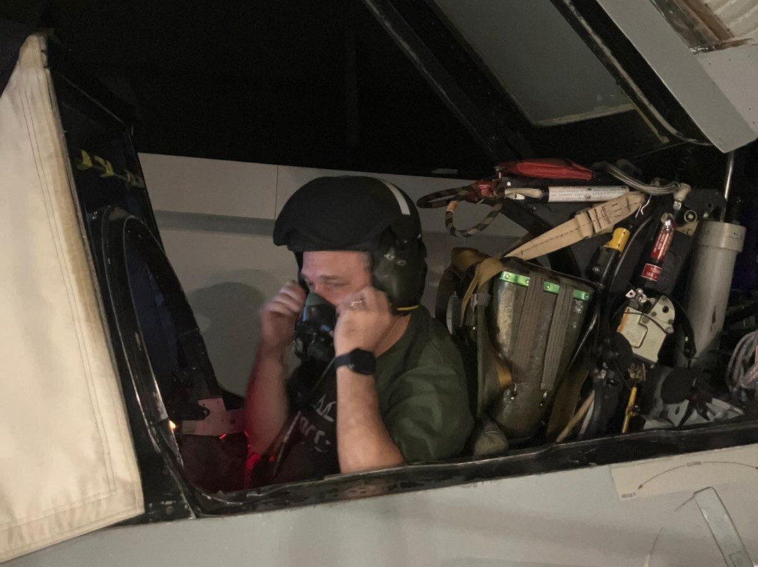 Aerospace Experience Flight Simulators-彼得伯勒必去景点