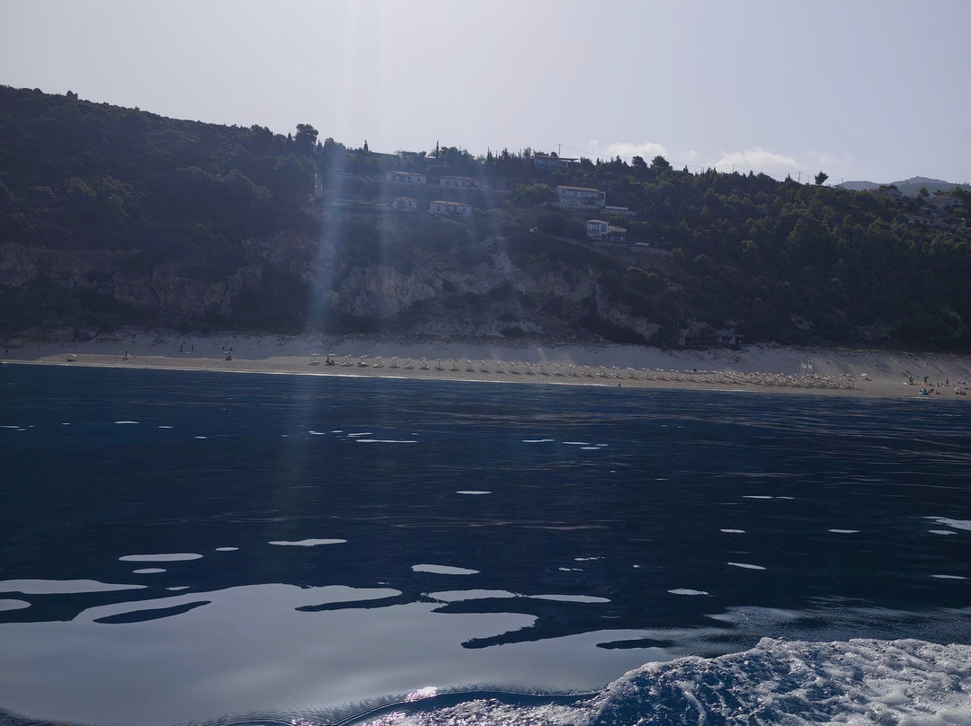 Milos Beach-Agios Nikitas必去景点