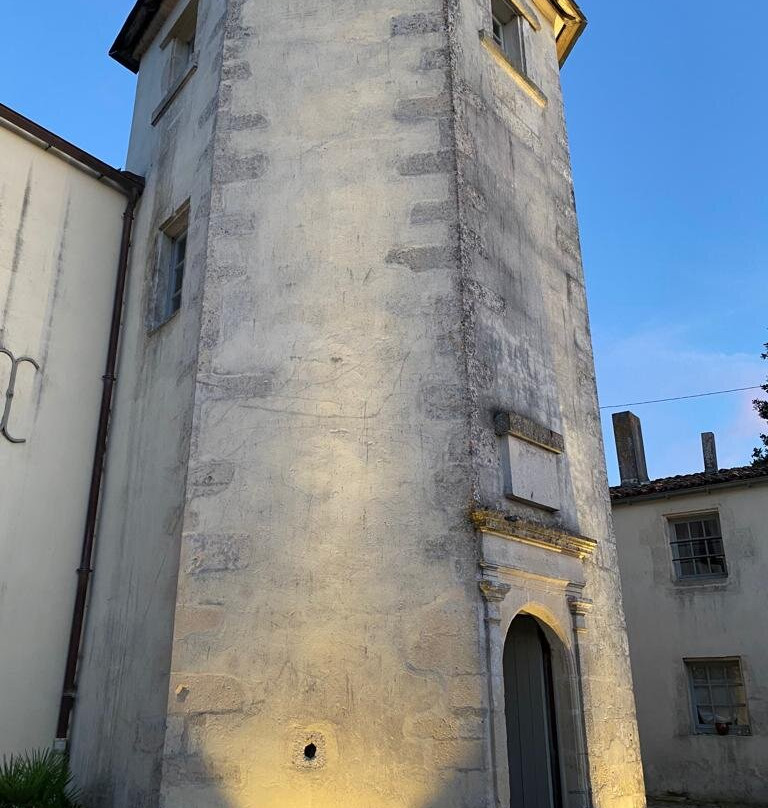 Château de Feusse-Saint-Just-Luzac必去景点