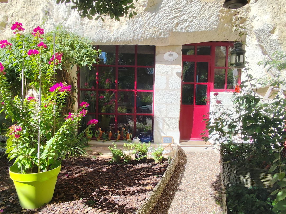 La Magnanerie, site troglodytique-Bourre必去景点