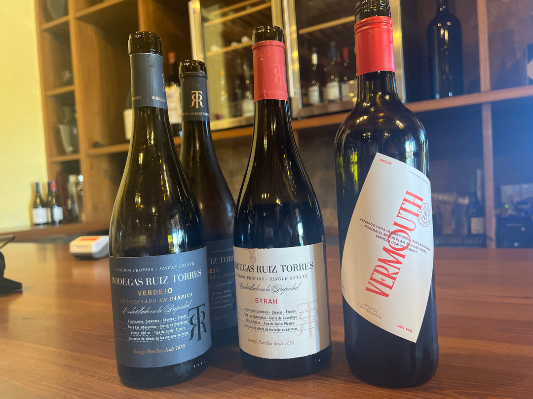Bodegas Ruiz Torres-Canamero必去景点
