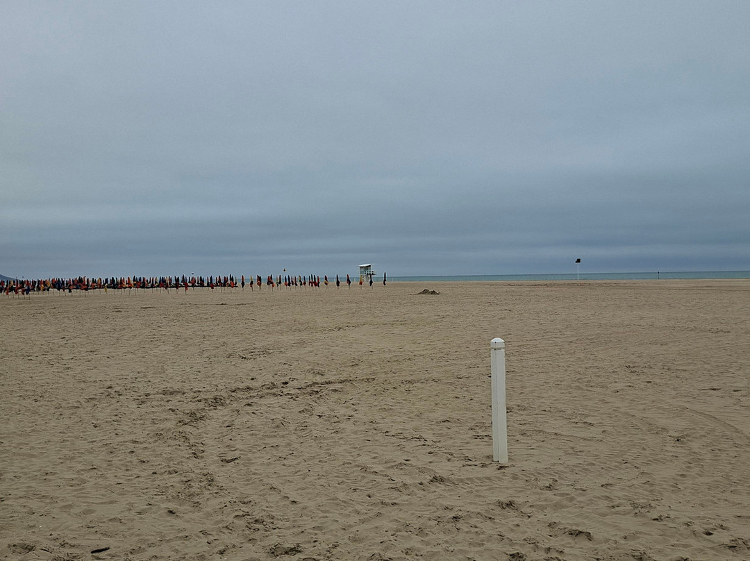 Plage de Deauville-多维尔必去景点