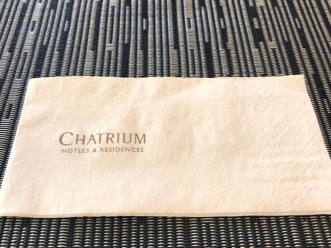 察殿仰光皇家湖酒店主图