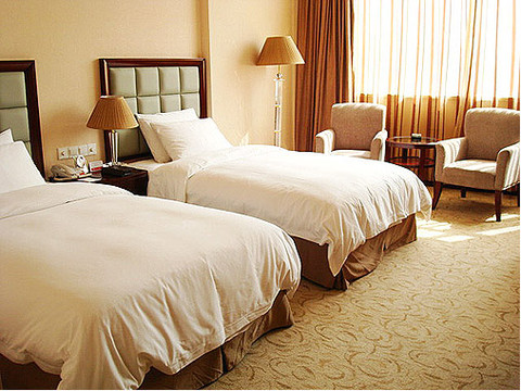 中威蓝海御华大饭店(无锡惠山万达广场店)主图