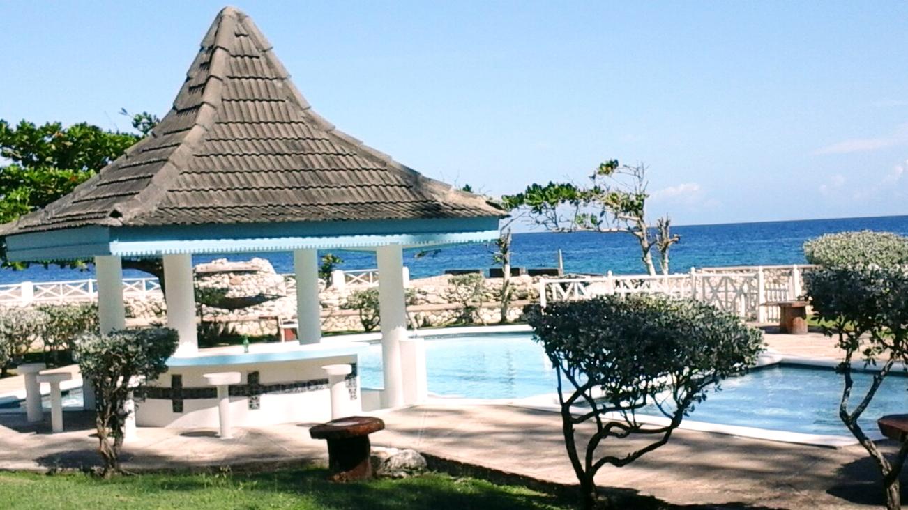 Ocean Front Villa Resort-官方