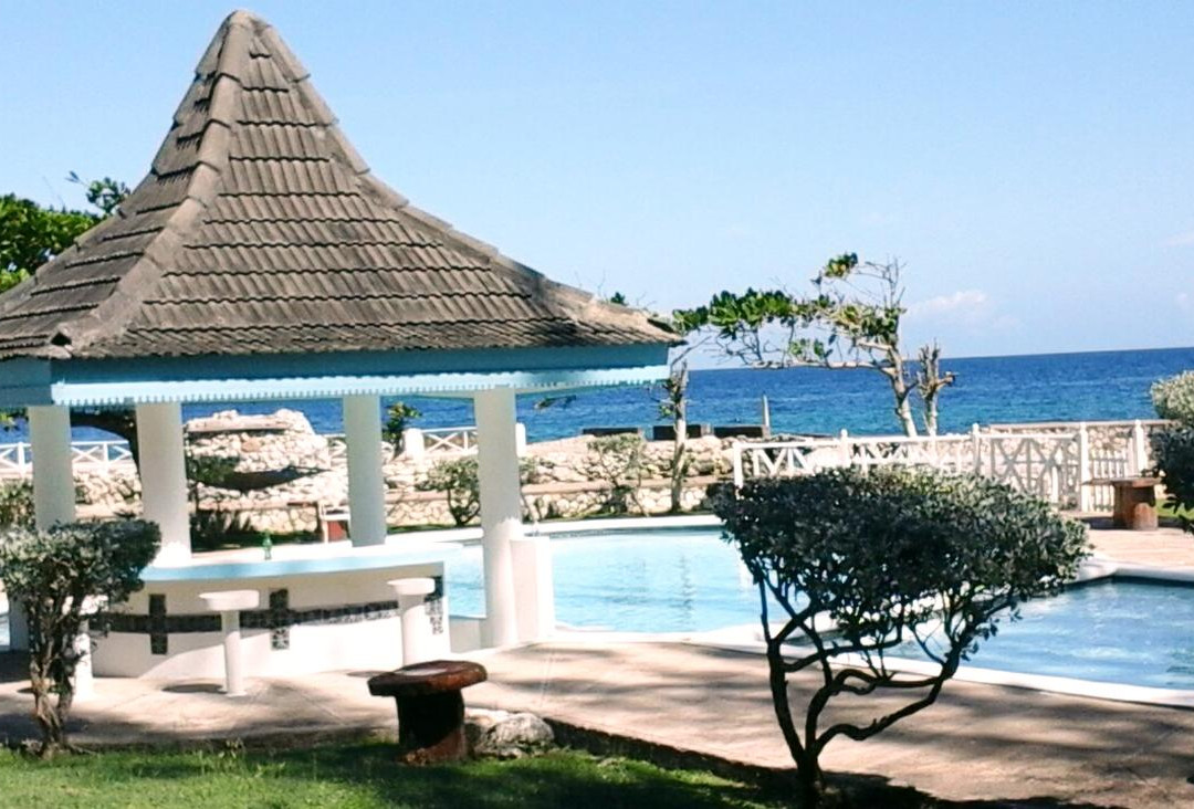 Lime Hall酒店住宿-Ocean Front Villa Resort