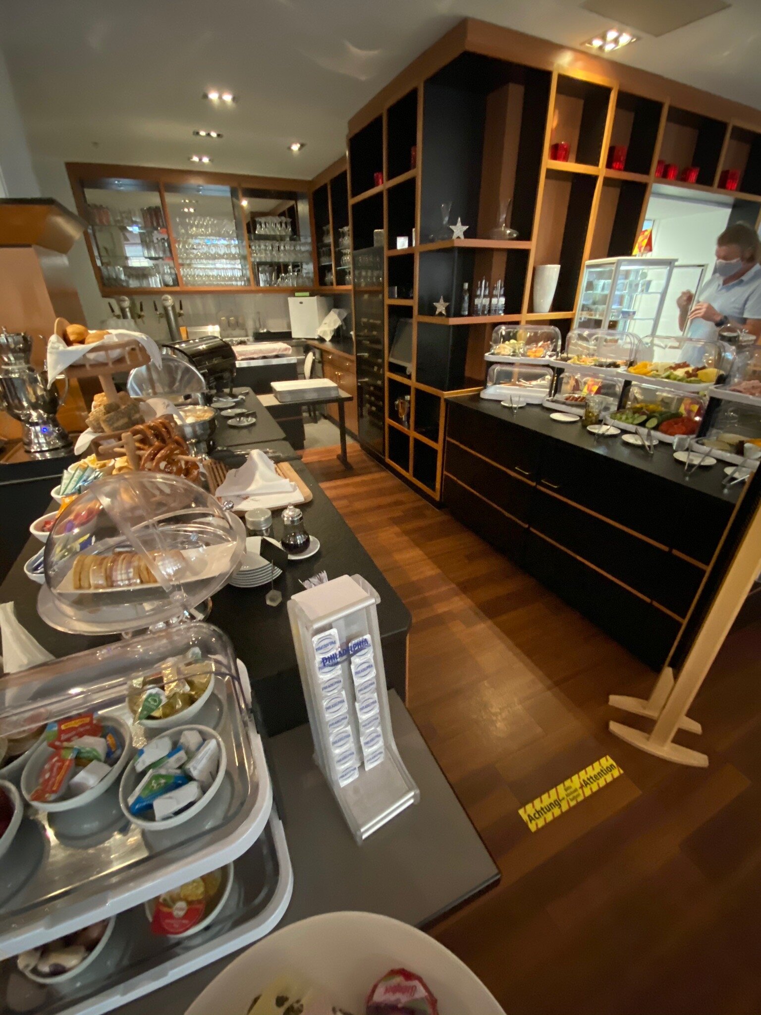 施沃特酒店-官方