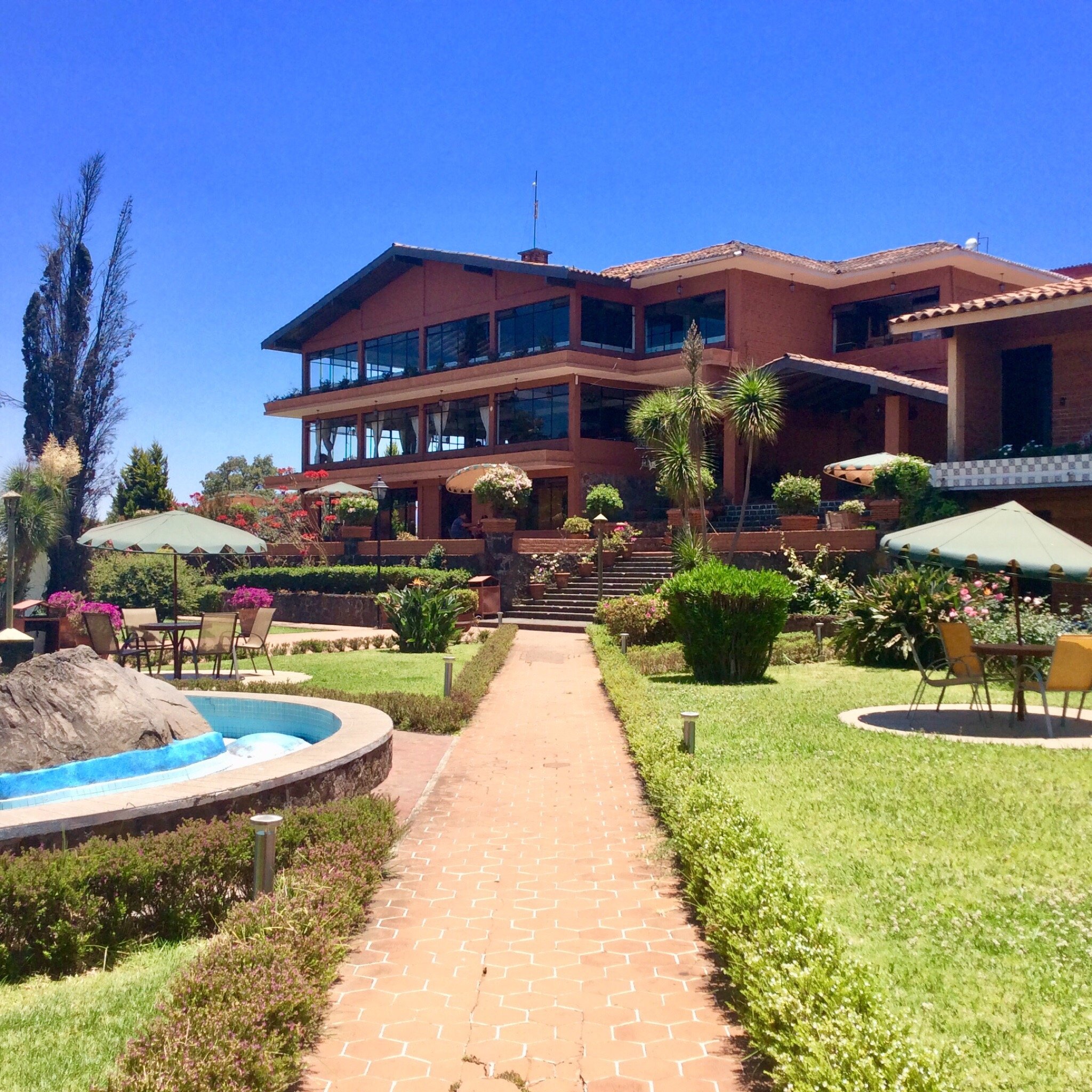 Pie de la Sierra Hotel-官方