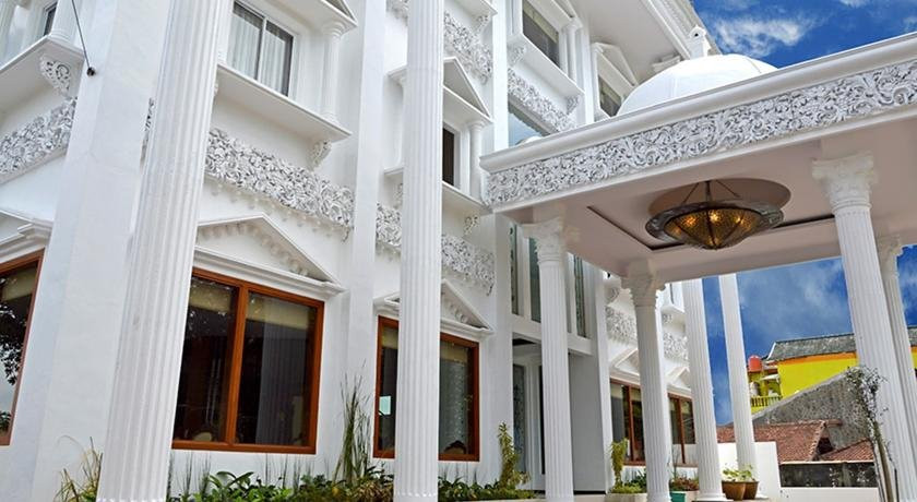 Hotel Safira Magelang
