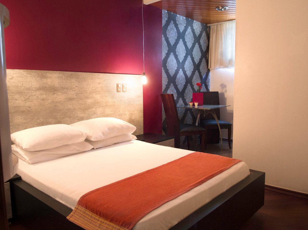 容迪亚伊酒店住宿-Rainbow Motel