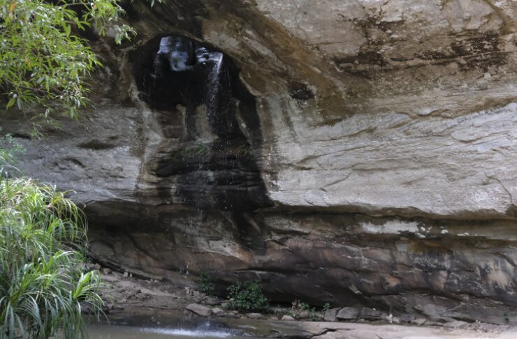 Sang Chan Waterfall景点图片