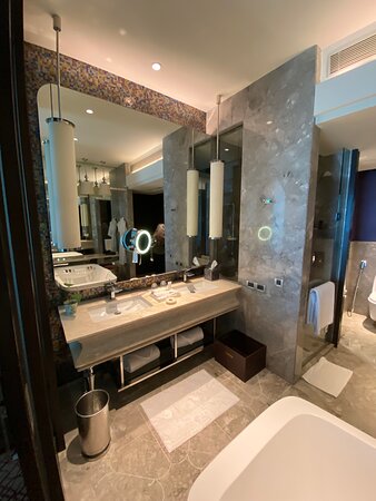 Itc Kohenur, A Luxury Collection Hotel, Hyderabad-浴室