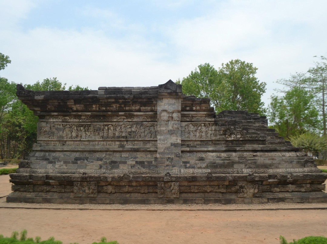 Tegowangi Temple景点图片