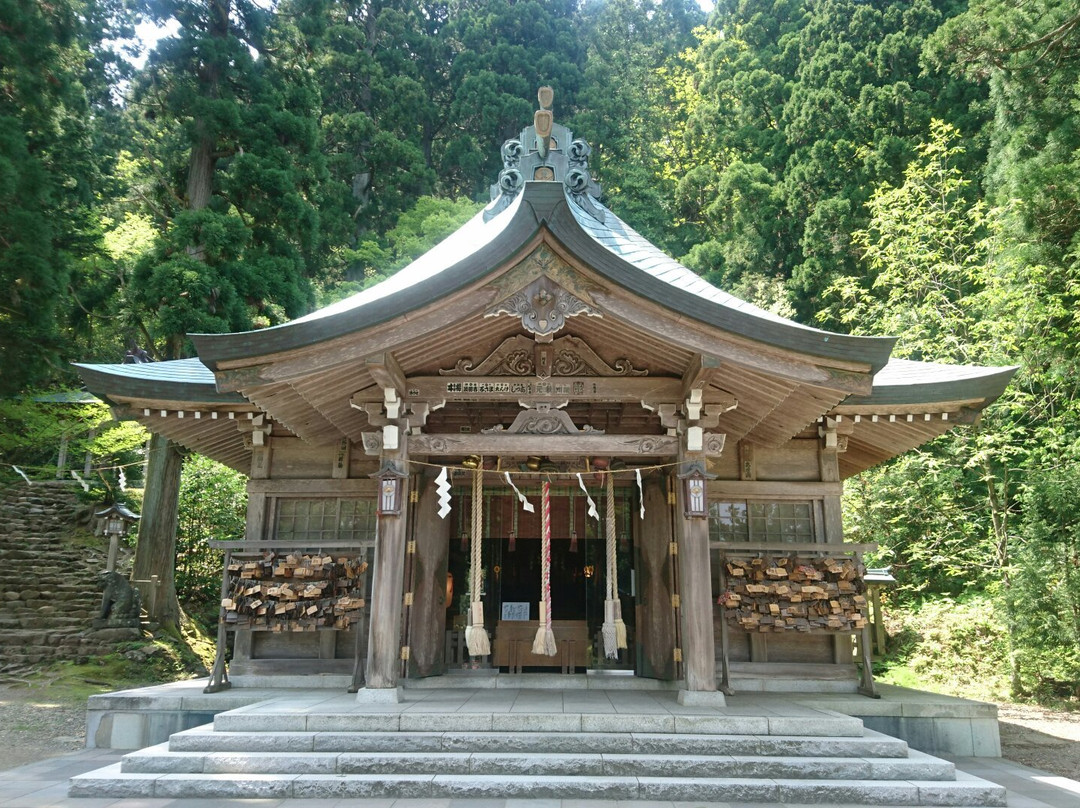 Shinzan Shrine景点图片