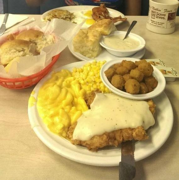 Mama's Daughters' Diner - Shady Grove