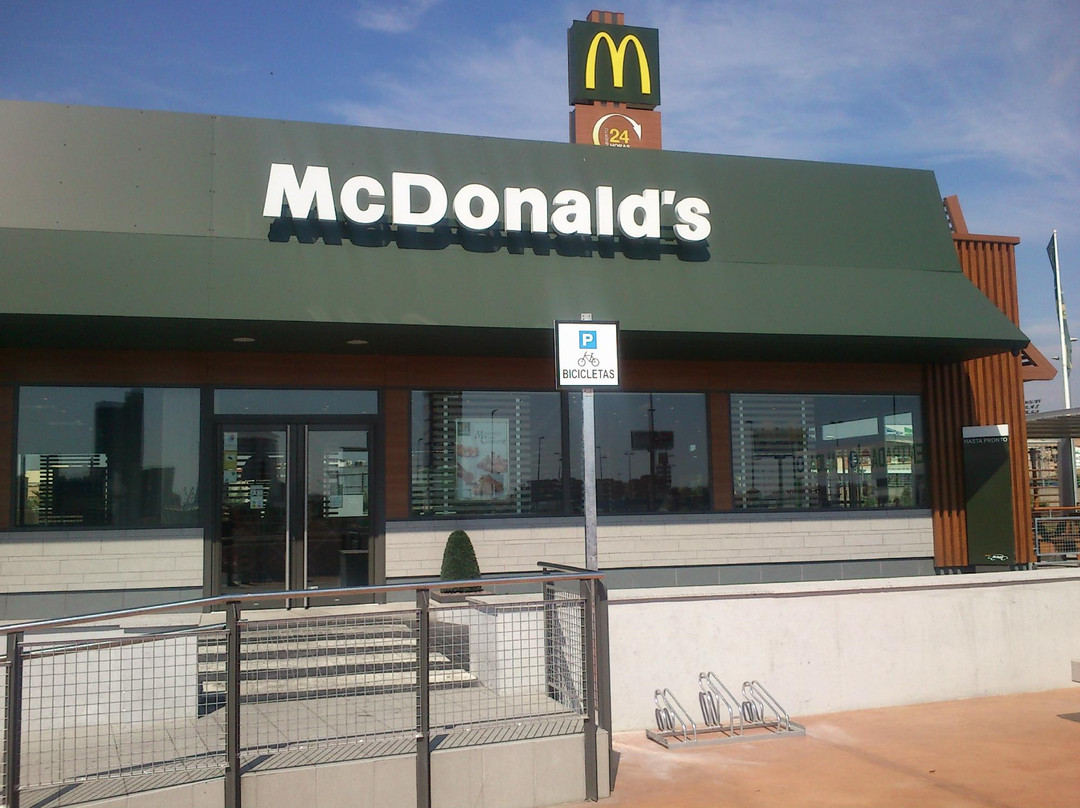Camporrobles餐馆和美食-McDonald's