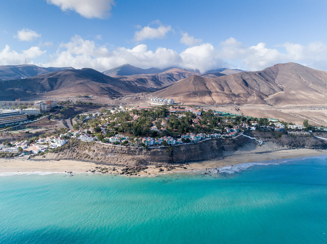 Surfers Island景点图片