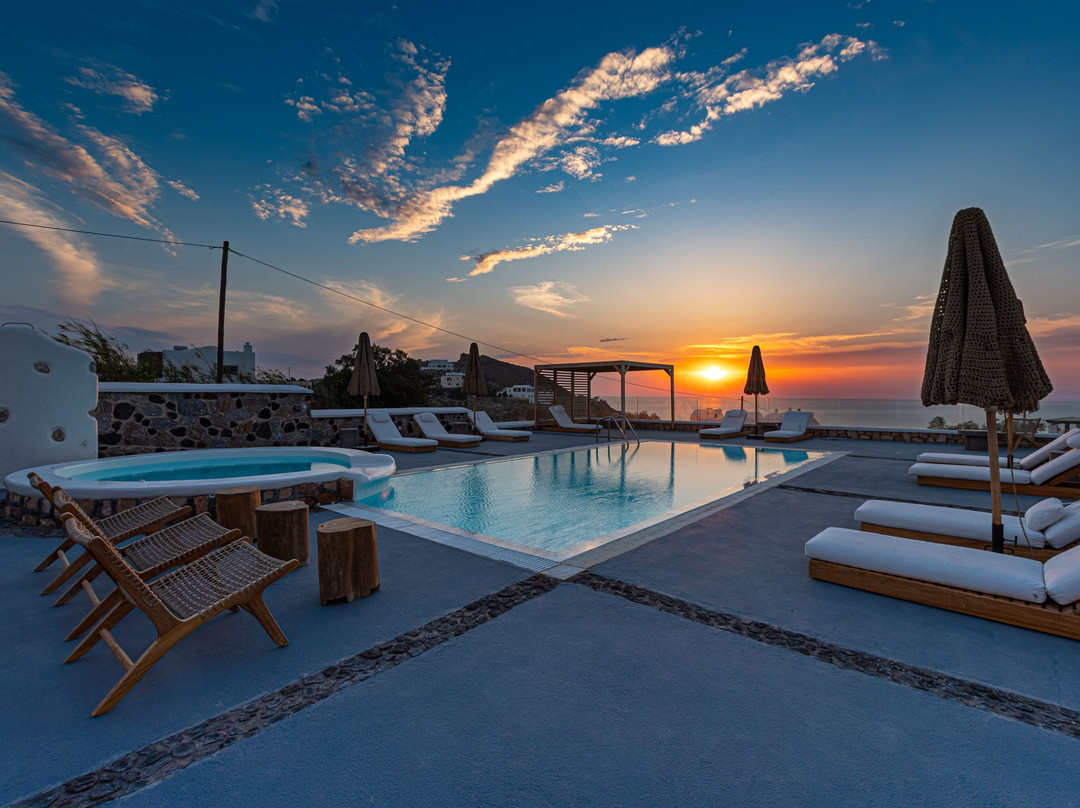 Symmetry Suites