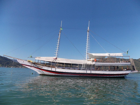 Escuna Banzay-帕拉地必去景点