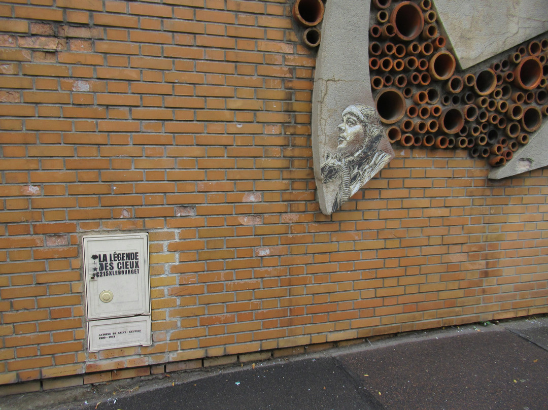 Fresque "Antoine de Saint Exupery"