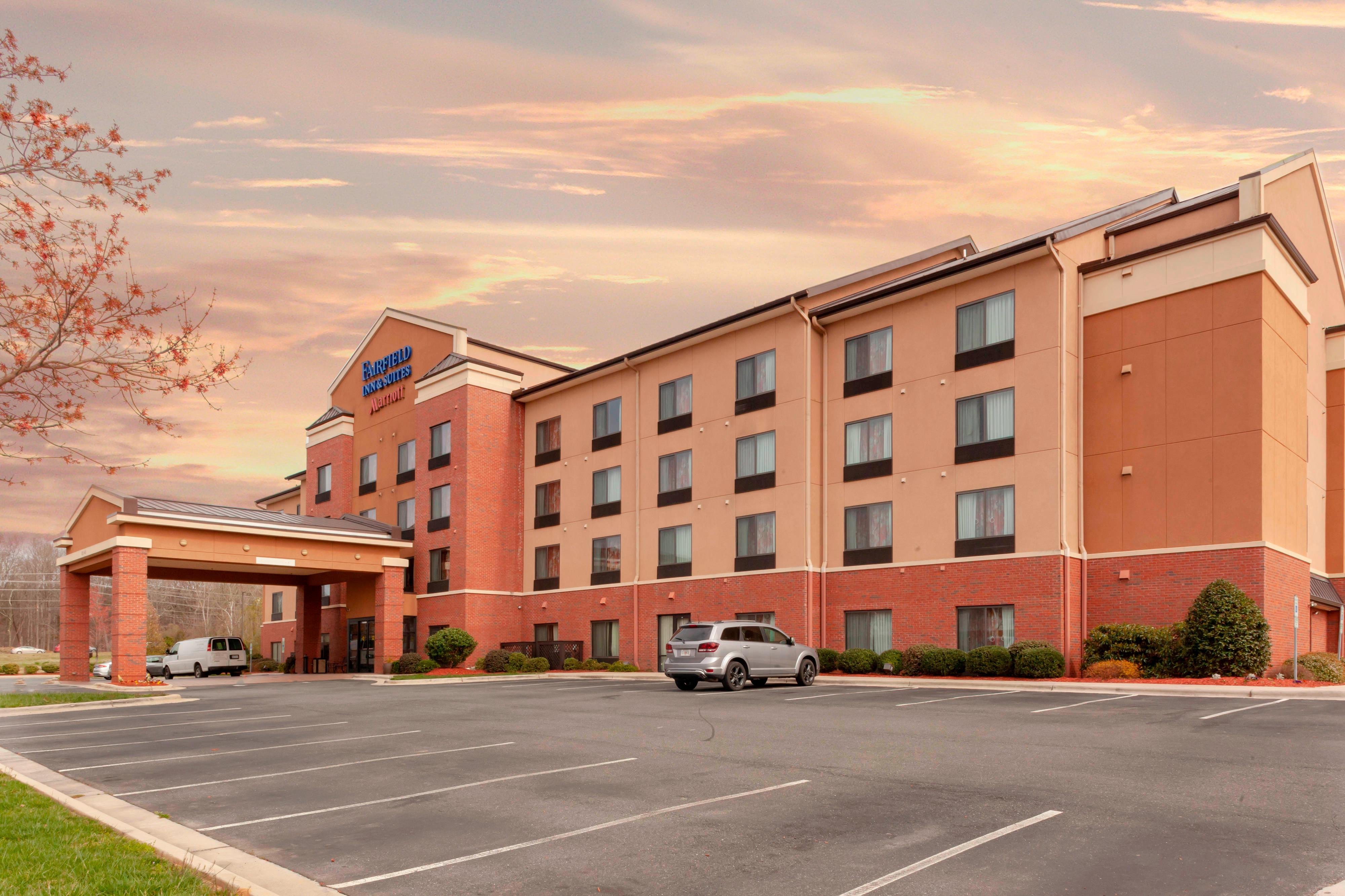Fairfield Inn & Suites Charlotte Matthews-官方