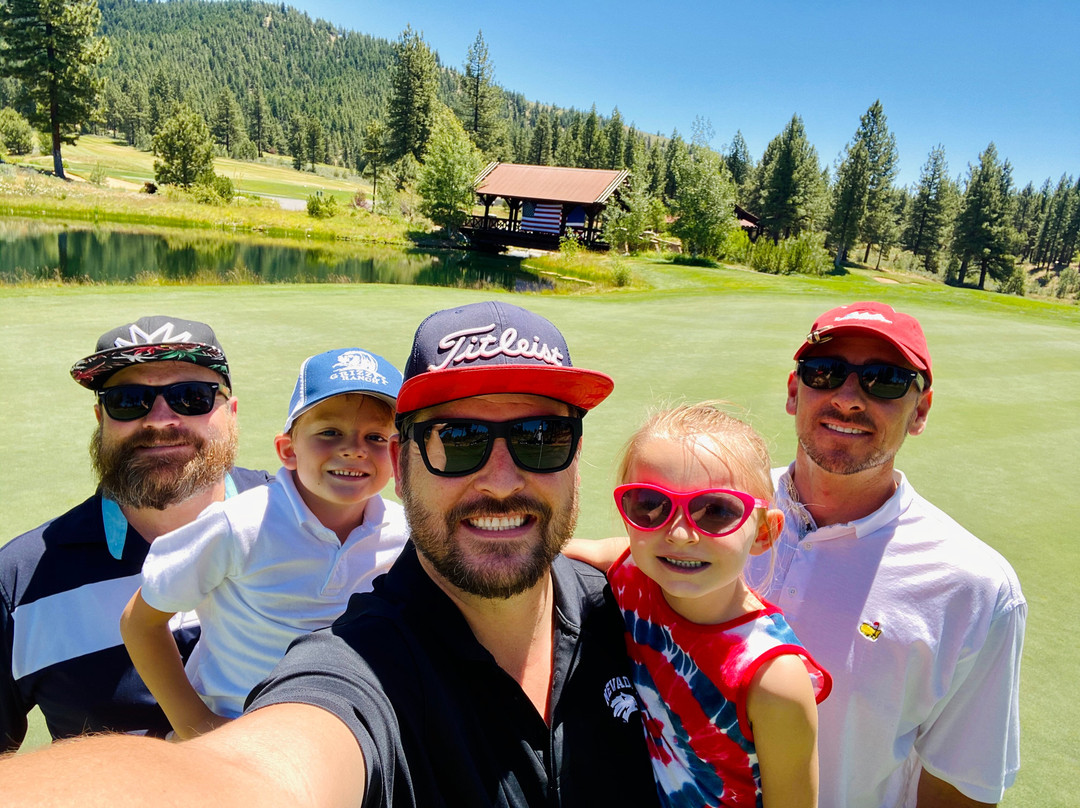 Grizzly Ranch Golf Club景点图片