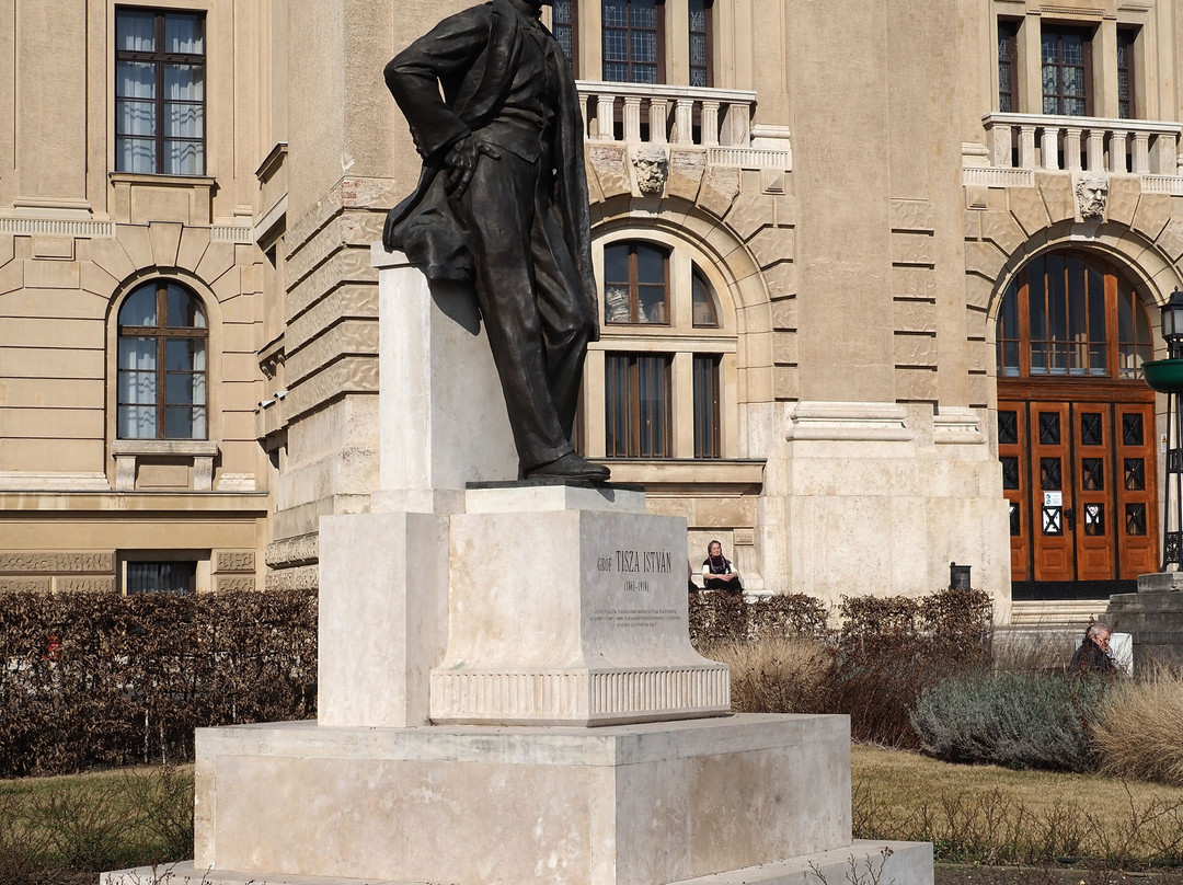 Gróf Tisza István Szobra景点图片