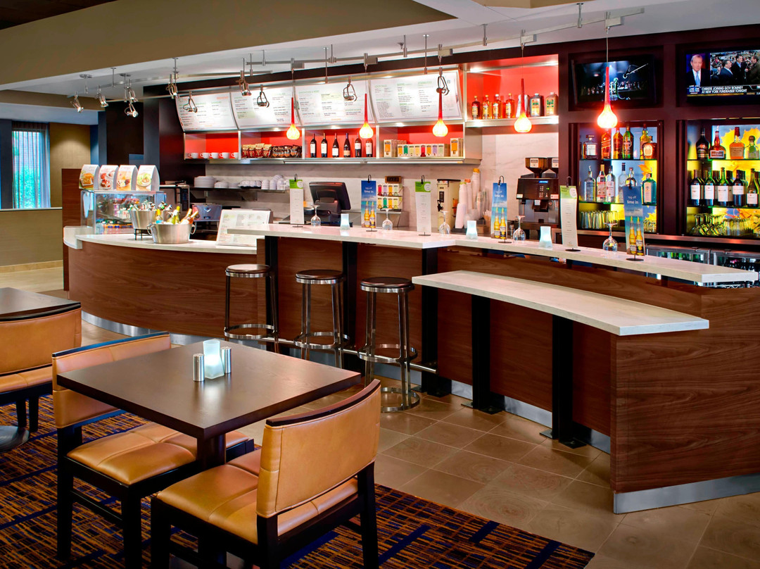 温莎哈特福德万怡酒店主图