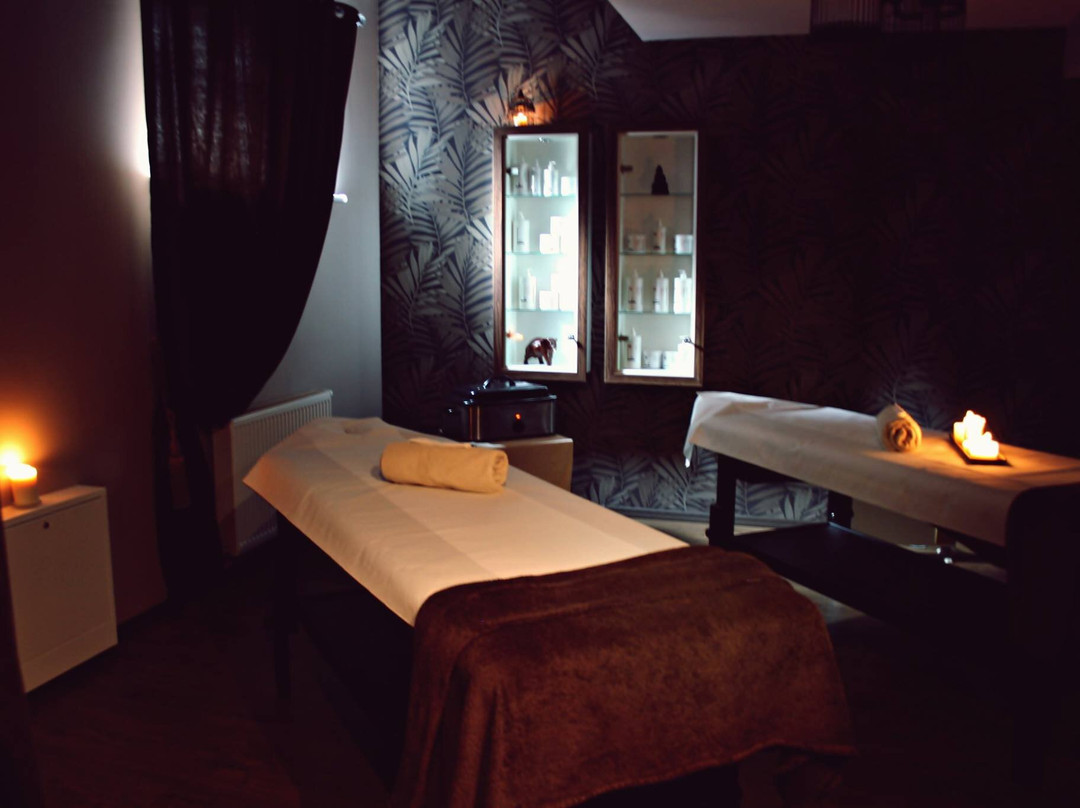 Kowale旅游景点-Moments Day Spa