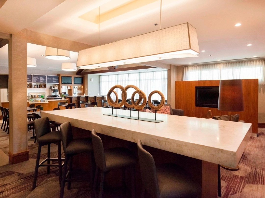 Courtyard by Marriott Rochester East/Penfield主图