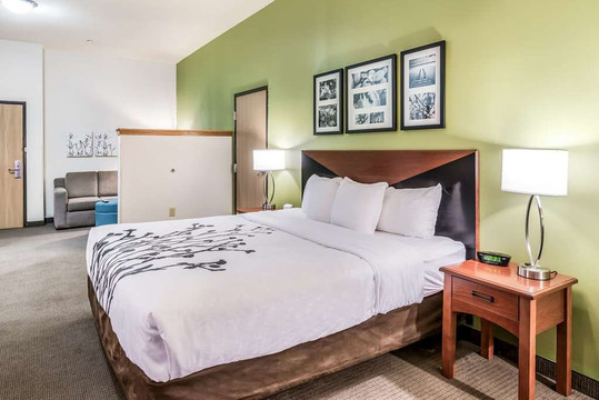 Sleep Inn & Suites主图