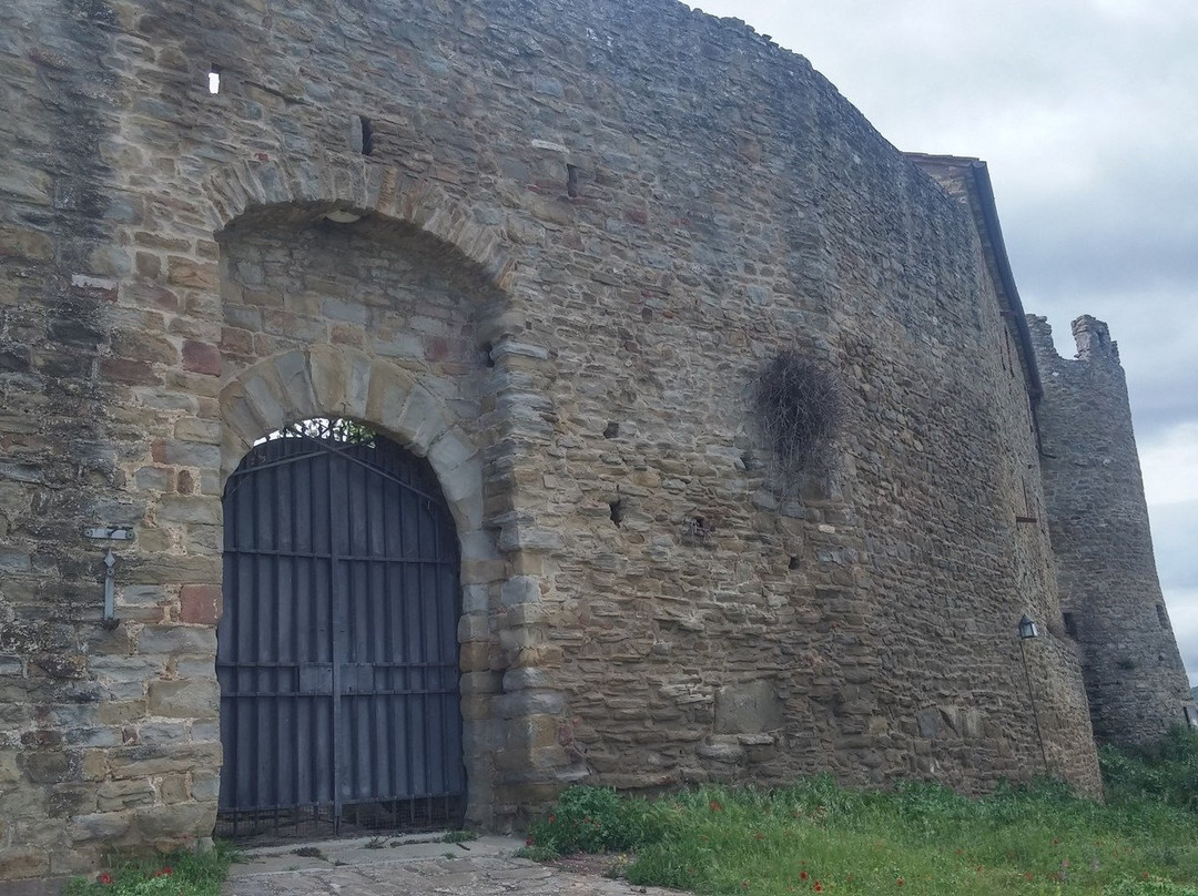 Castello di Montegualandro景点图片