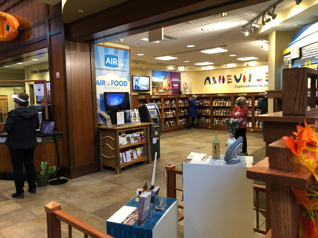 Asheville Visitor Center景点图片
