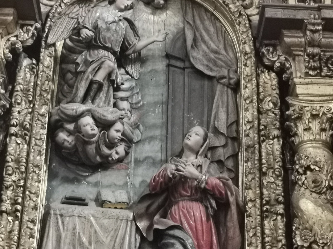 Iglesia de San Lorenzo-Ziga必去景点