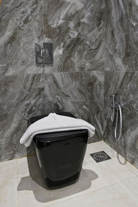 Lilium Luxury Suites-portrait