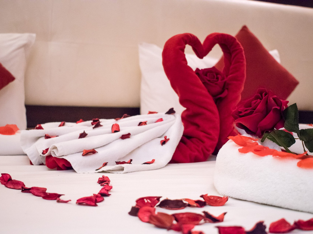 Al Murjan Palace Hotel主图