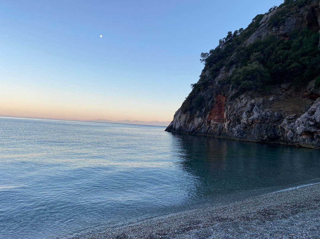 Velanio Beach景点图片