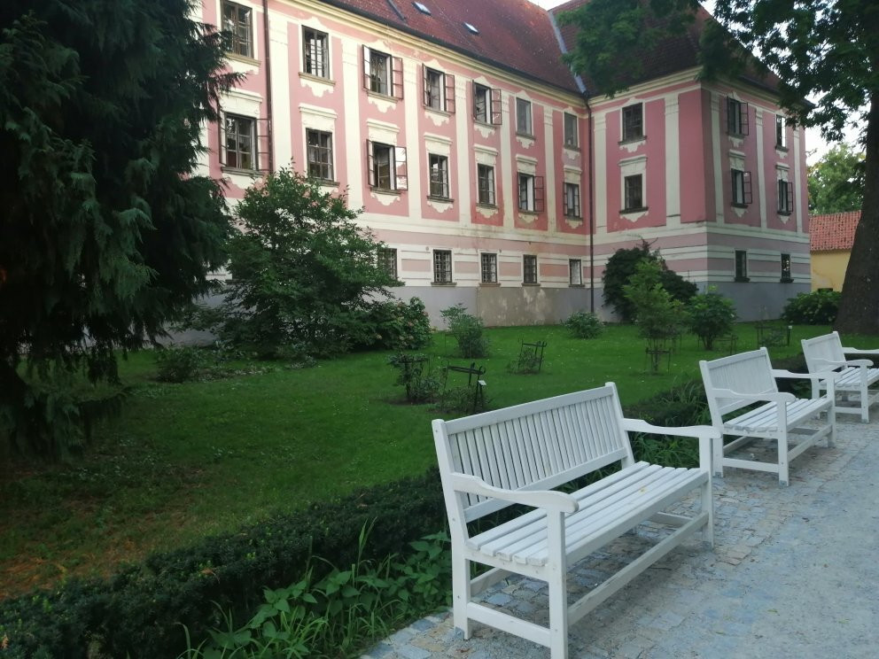 Trebon Chateau-崔邦必去景点