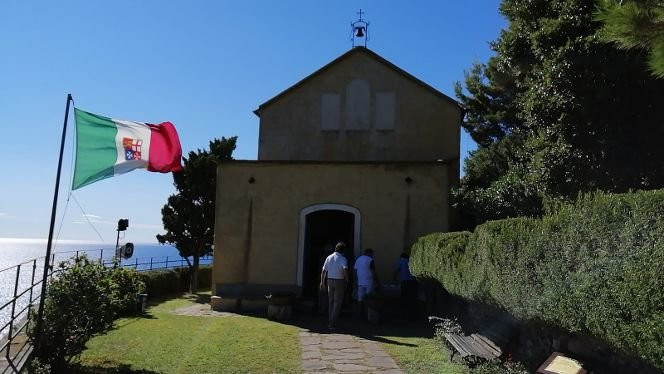 Santuario di Nostra Signora delle Penne-Laigueglia必去景点
