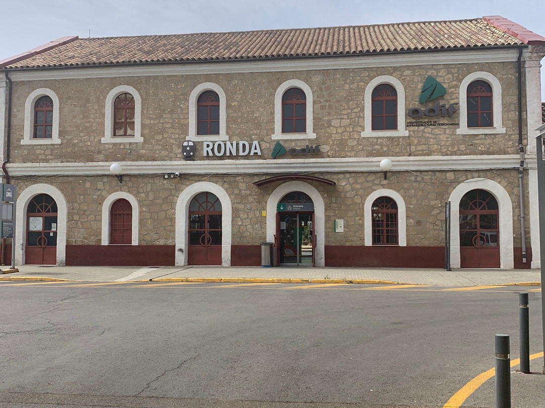 Ronda Railway Station景点图片