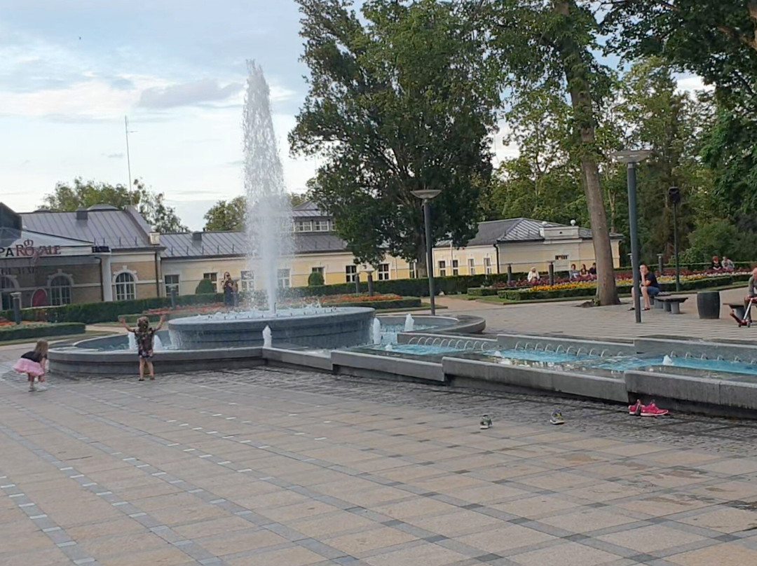 Musical Fountain-德鲁斯基宁凯必去景点