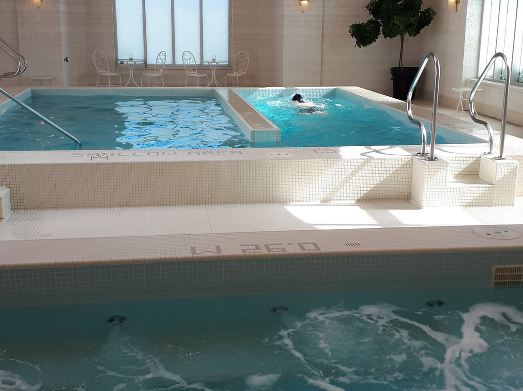 The Bruce Hotel主图